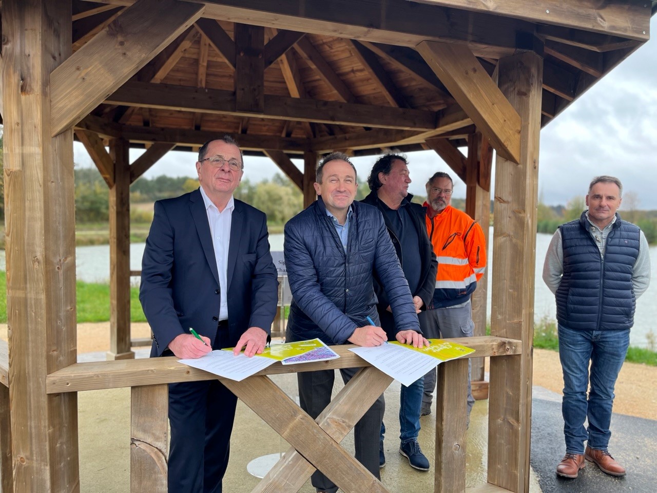 NogentsurVernisson signature Charte de l'Arbre Association